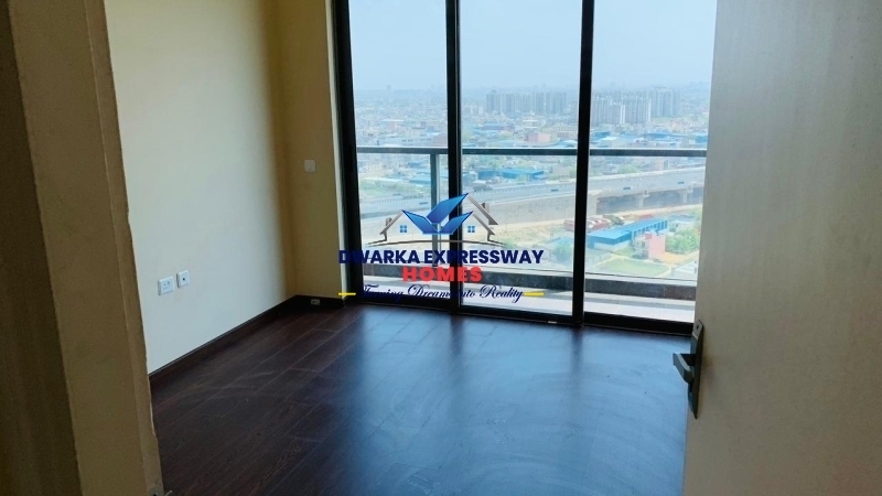 2 Bedrooms, 2 Bathrooms, 2 Balcony flat for sale