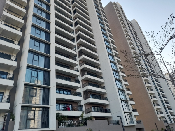 3 Bhk  3 Bathroom Flat for  rent  in  Sector 108, Dwarka expressway, Gurgaon 