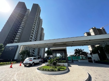 4 bhk flat for sale in Sobha City