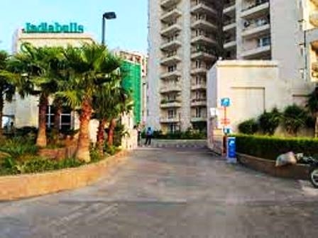 3bhk flat for rent in Indiabulls centrum park